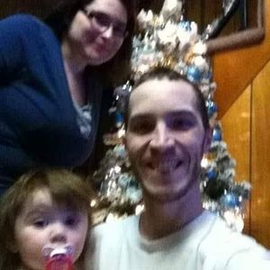 Meet your Posher, Caitlin